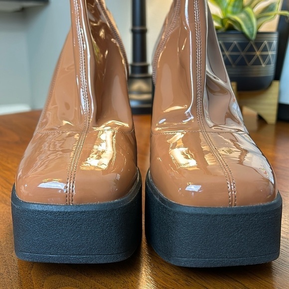 KATY PERRY Heightten Stretch Bootie Patent Platform Zip Chunky Butterscotch 9M - Picture 6 of 13